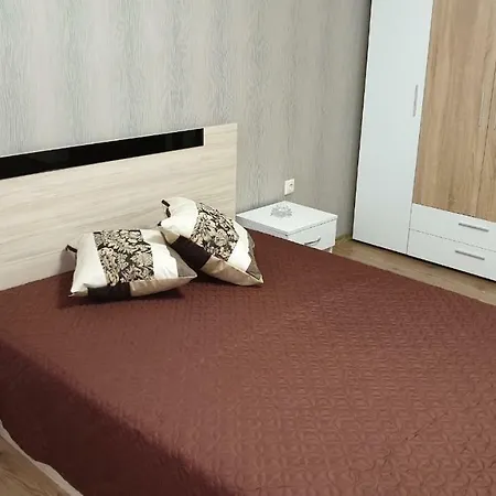 Апартамент Сред Природа